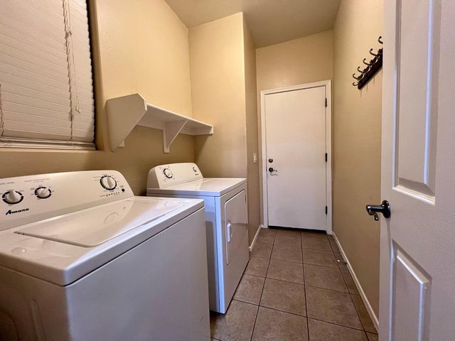 2367 W Jake Haven, Phoenix, AZ 85085