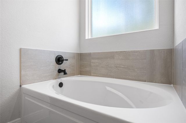 4304 Road 66128, Dayton, TX 77535