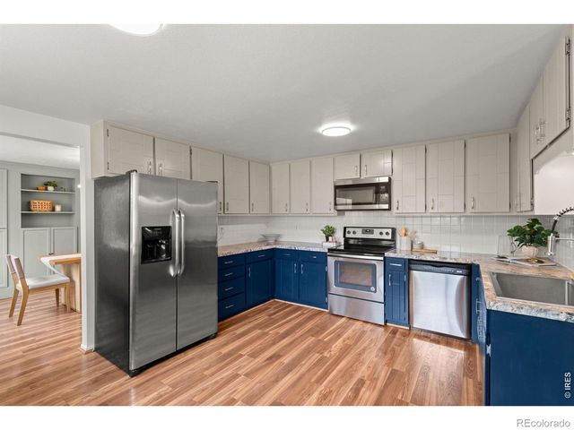 2402 N Estrella Avenue, Loveland, CO 80538