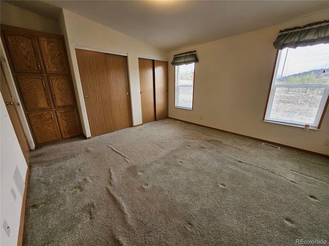 631 Arrowhead Dr, Jefferson, CO 80456