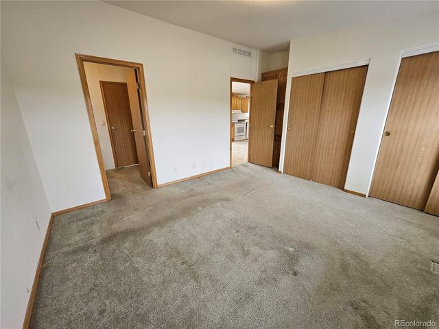 631 Arrowhead Dr, Jefferson, CO 80456