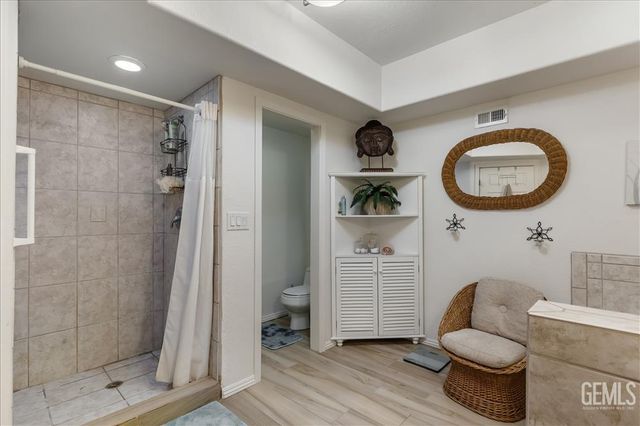 25900 Columbia Way, Tehachapi, CA 93561