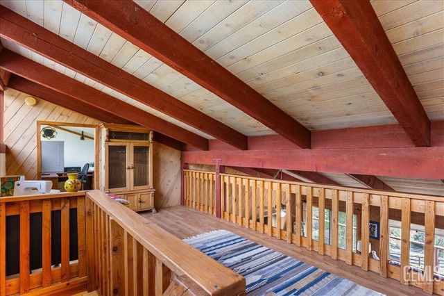 25900 Columbia Way, Tehachapi, CA 93561