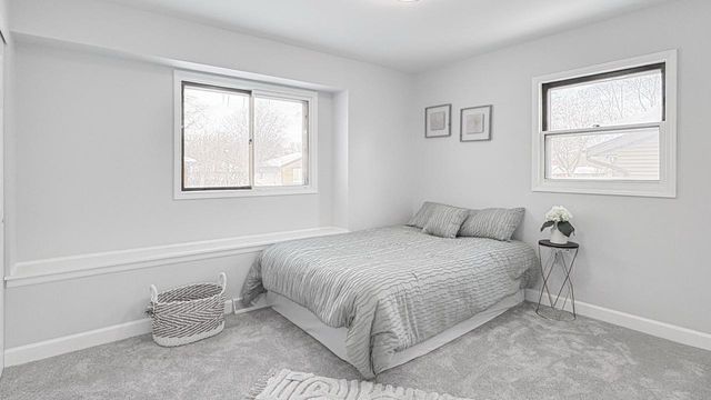 10431 W Sylvia STREET, Milwaukee, WI 53224