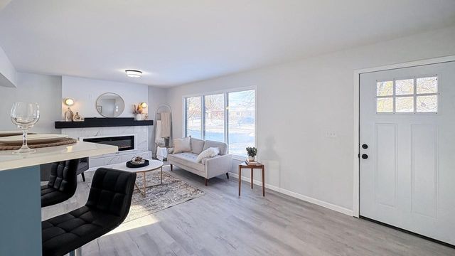 10431 W Sylvia STREET, Milwaukee, WI 53224