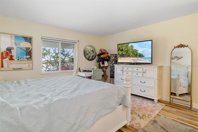 3910 JOYCE DRIVE, Bradenton, FL 34208