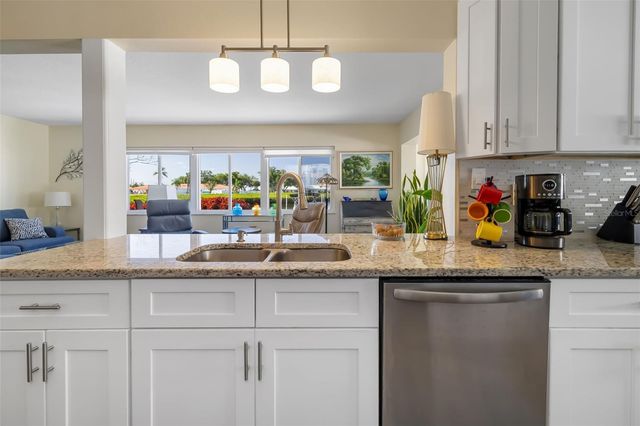 3910 JOYCE DRIVE, Bradenton, FL 34208