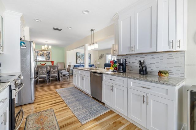 3910 JOYCE DRIVE, Bradenton, FL 34208