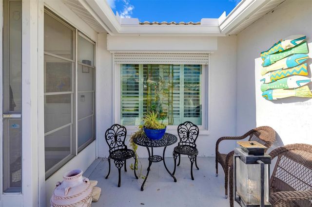 3910 JOYCE DRIVE, Bradenton, FL 34208