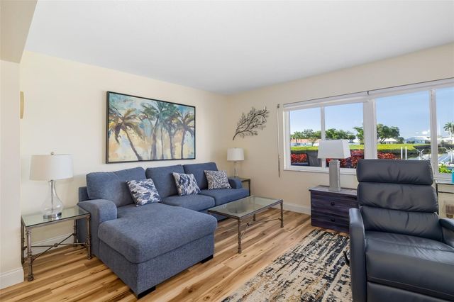 3910 JOYCE DRIVE, Bradenton, FL 34208