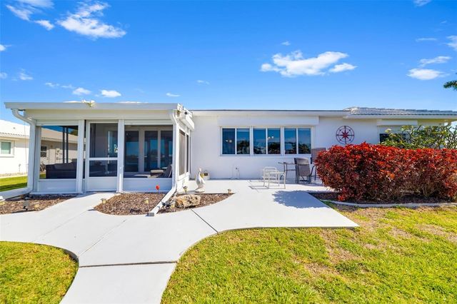 3910 JOYCE DRIVE, Bradenton, FL 34208