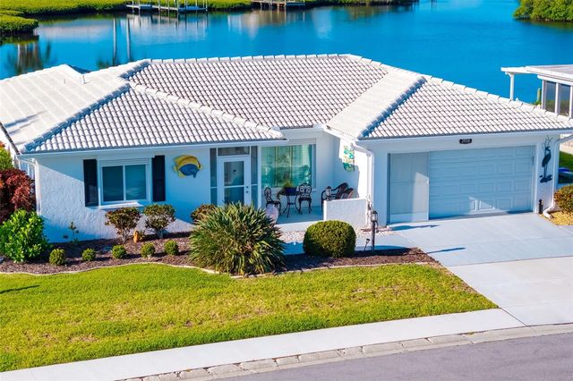 3910 JOYCE DRIVE, Bradenton, FL 34208