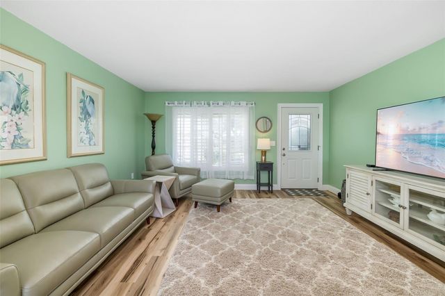 3910 JOYCE DRIVE, Bradenton, FL 34208