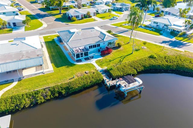 3910 JOYCE DRIVE, Bradenton, FL 34208