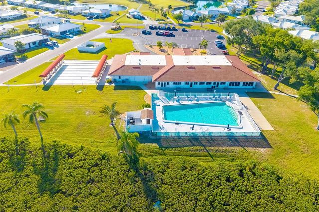 3910 JOYCE DRIVE, Bradenton, FL 34208