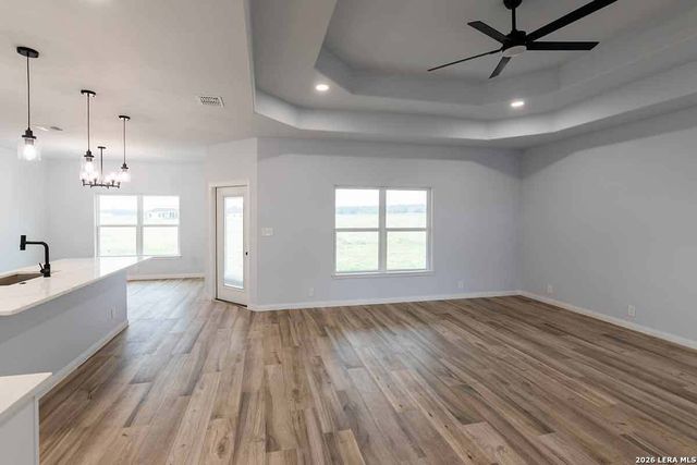 105 Merion Lane, La Vernia, TX 78121