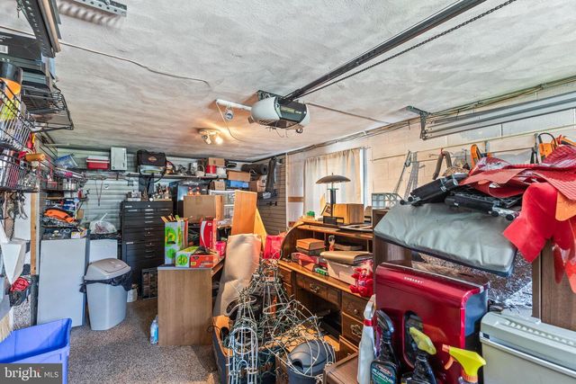 210 MELVALE RD, Dallastown, PA 17313