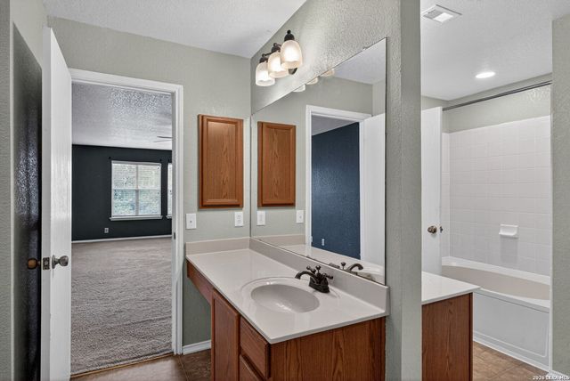 8111 COOPER CORRAL CIR, San Antonio, TX 78255