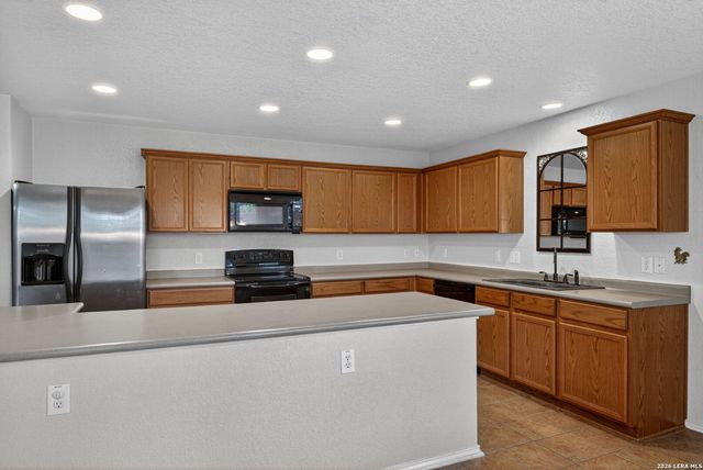 8111 COOPER CORRAL CIR, San Antonio, TX 78255
