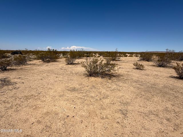 Clarence Court, California City, CA 93505