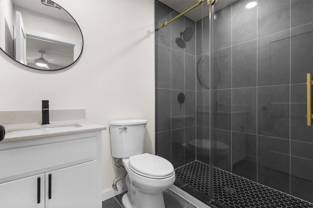 305 S Stillwell Boulevard, Dallas, TX 75211