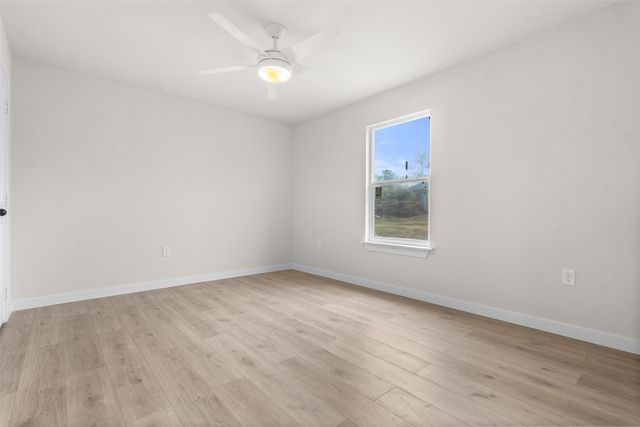 305 S Stillwell Boulevard, Dallas, TX 75211