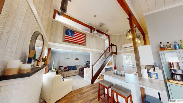5 Beaver Island Road, Columbus, NE 68601