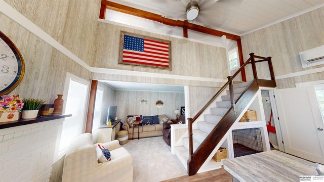 5 Beaver Island Road, Columbus, NE 68601