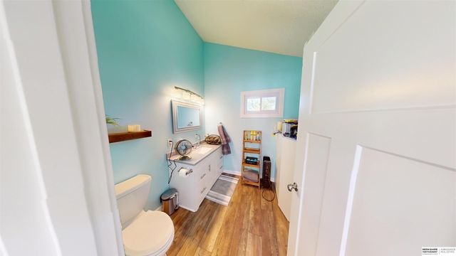 5 Beaver Island Road, Columbus, NE 68601