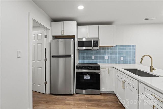 5444 Datha Avenue, Charlotte, NC 28269