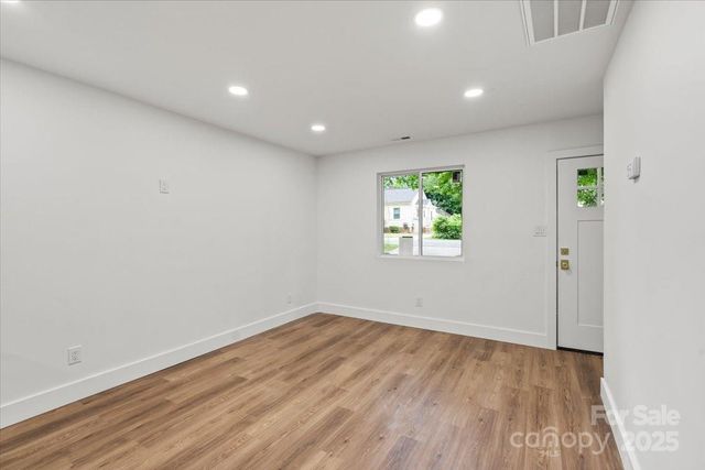 5444 Datha Avenue, Charlotte, NC 28269
