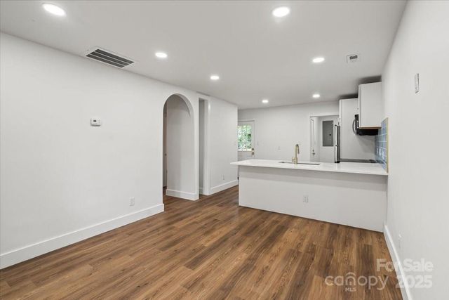 5444 Datha Avenue, Charlotte, NC 28269