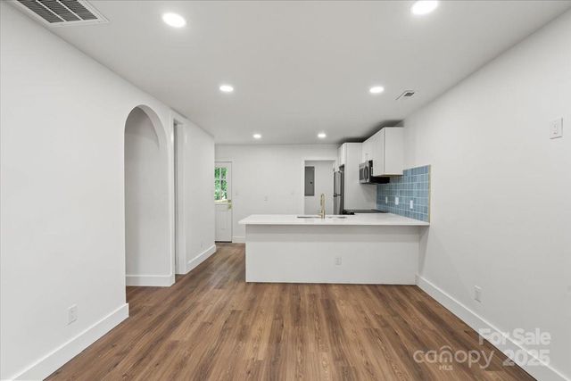 5444 Datha Avenue, Charlotte, NC 28269