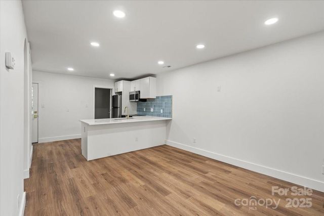 5444 Datha Avenue, Charlotte, NC 28269