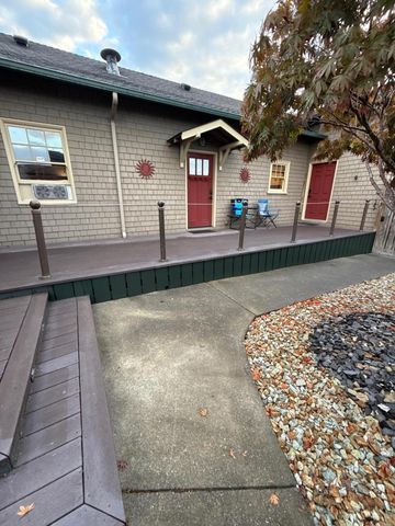 755 12th Street, Fortuna, CA 95540