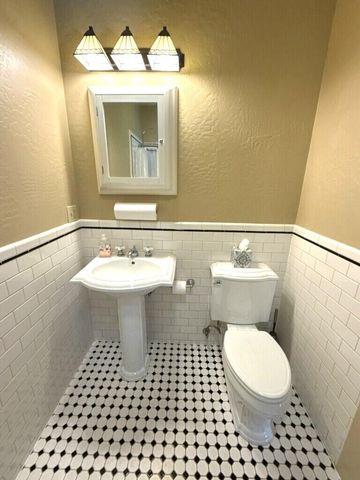 755 12th Street, Fortuna, CA 95540