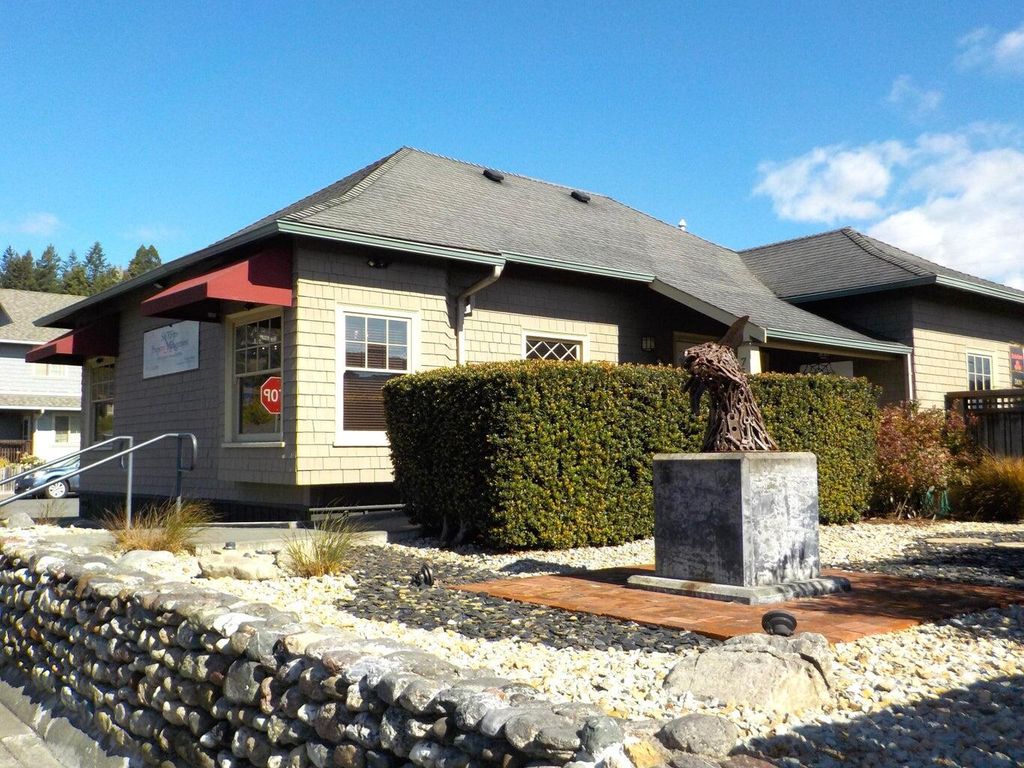 755 12th Street, Fortuna, CA 95540