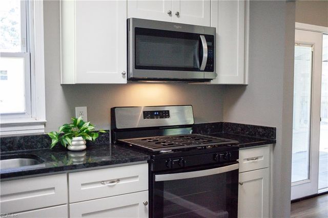 308 Dodge DR, Virginia Beach, VA 23452