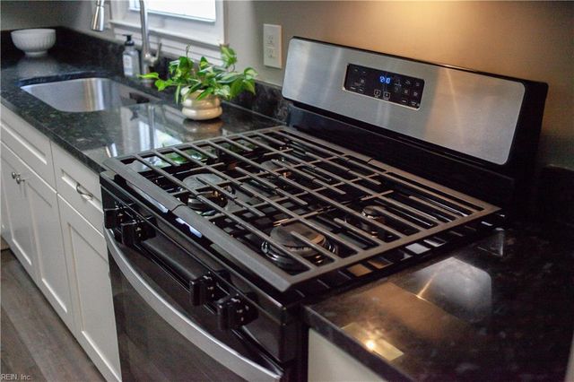 308 Dodge DR, Virginia Beach, VA 23452