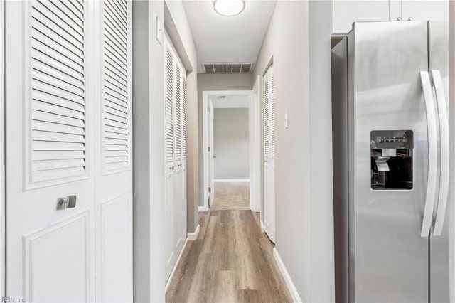 308 Dodge DR, Virginia Beach, VA 23452