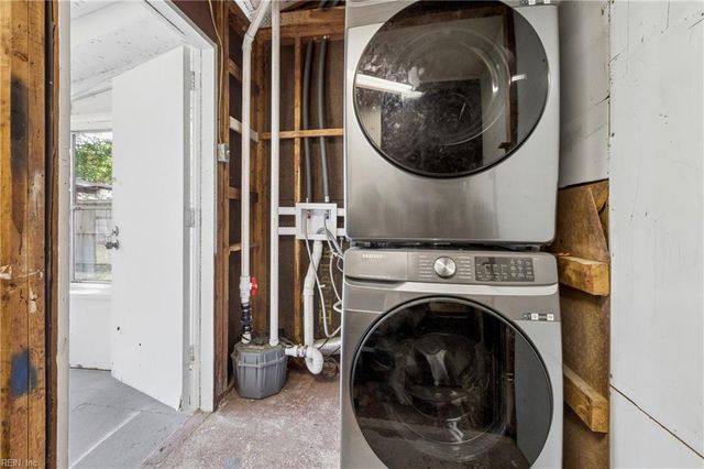 308 Dodge DR, Virginia Beach, VA 23452