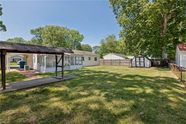 308 Dodge DR, Virginia Beach, VA 23452