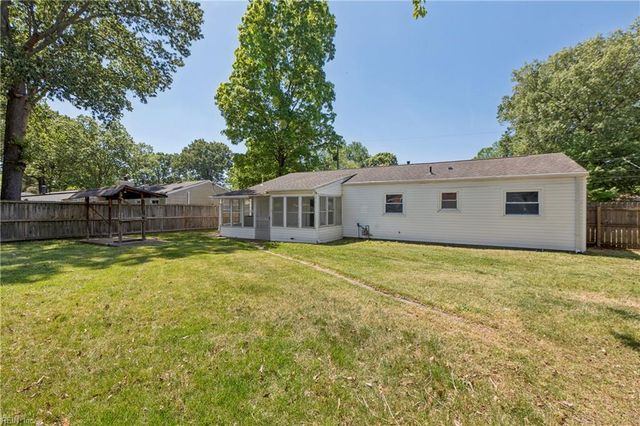 308 Dodge DR, Virginia Beach, VA 23452