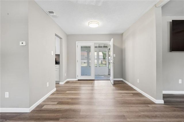 308 Dodge DR, Virginia Beach, VA 23452