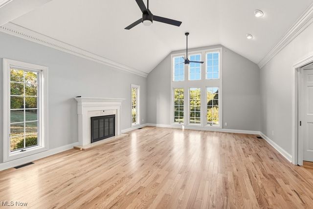 2097 Albertson, Cuyahoga Falls, OH 44223