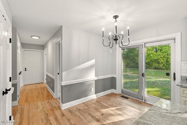 2097 Albertson, Cuyahoga Falls, OH 44223