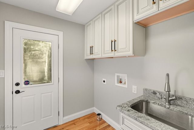 2097 Albertson, Cuyahoga Falls, OH 44223