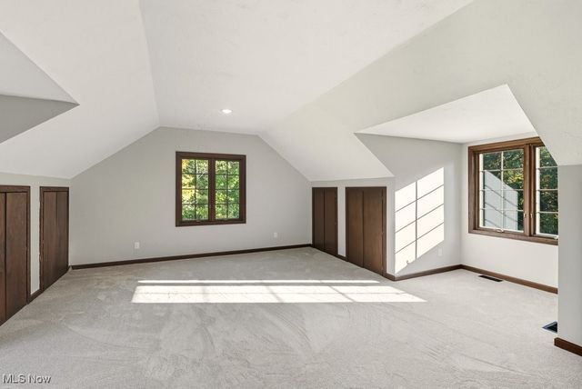 2097 Albertson, Cuyahoga Falls, OH 44223