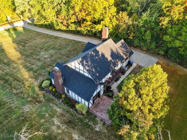 2097 Albertson, Cuyahoga Falls, OH 44223