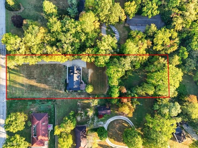 2097 Albertson, Cuyahoga Falls, OH 44223